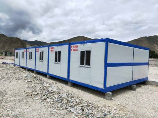 6个折叠箱房背面图