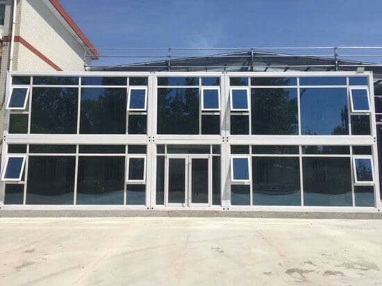 打包箱房正面图