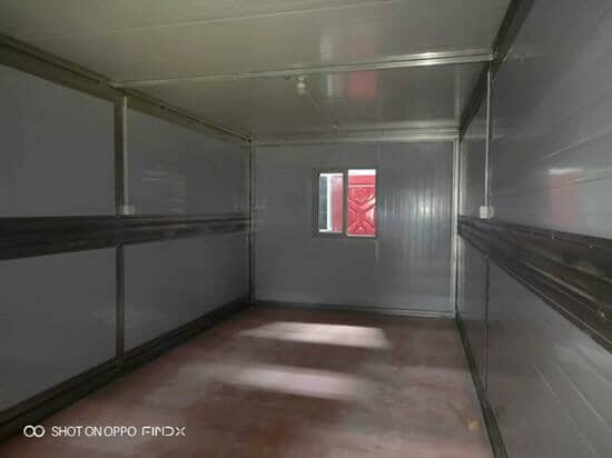 折叠箱房室内图