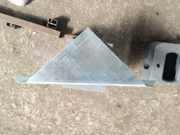 三角钢板平面设计图 