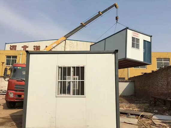 3米面开门的住人集装箱活动房图