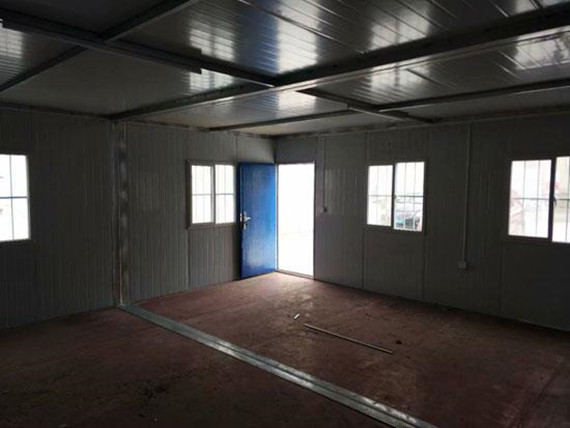 防火型玻璃岩棉彩钢板