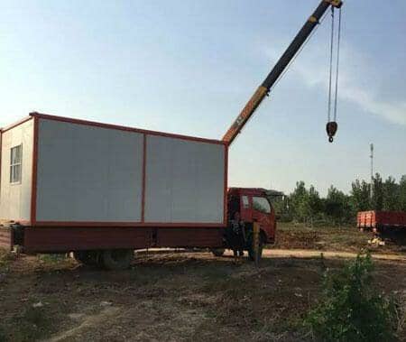 二手集装箱活动房装车图片