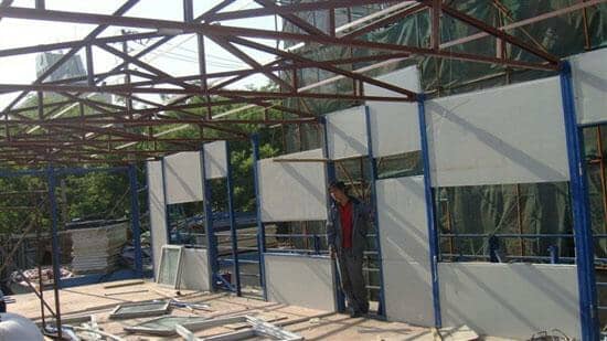 活动板房拆除现场图