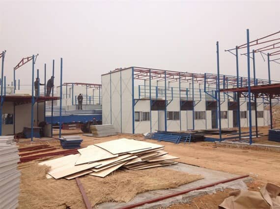 活动板房安装墙面板图