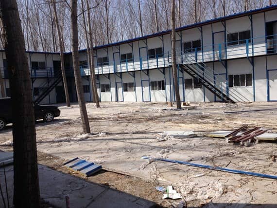 两层雅致活动房图