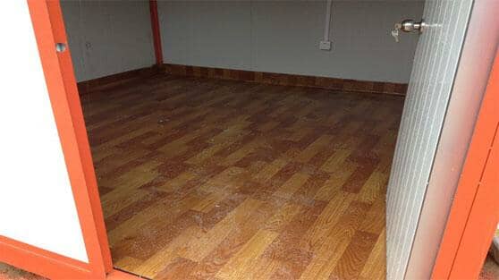 住人集装箱活动房室内地板图