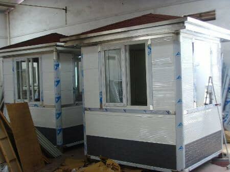 7平米四坡五脊金属雕花板活动房图片