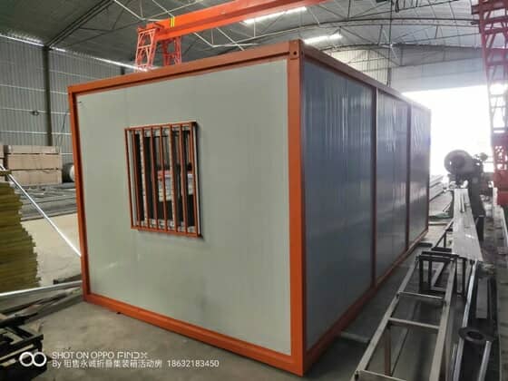 3米侧面窗户带防盗网图