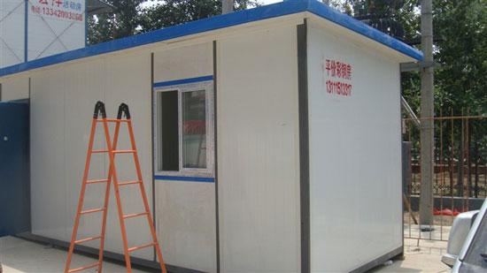 吊装式活动房外飘檐实景图