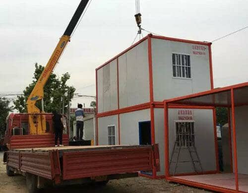 箱式活动房可以堆放二层或三层