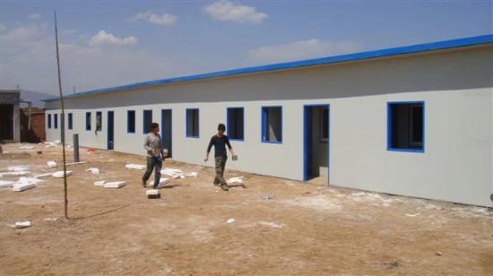 插接式移动彩钢板房图