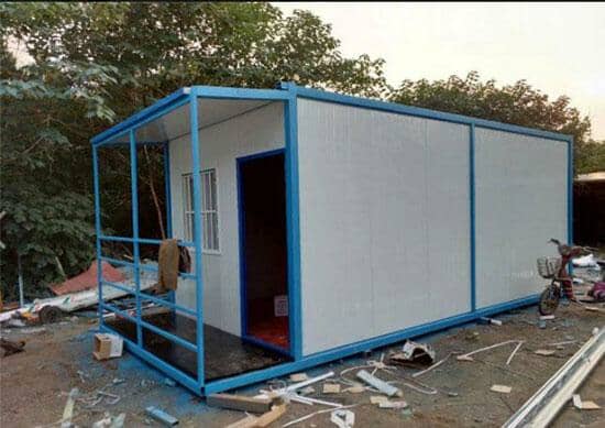 二层带走廊带雨蓬式住人集装箱活动房图