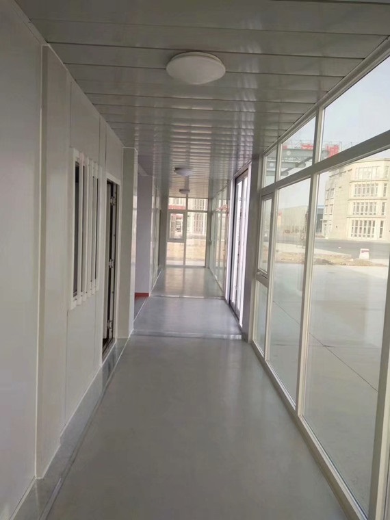 集装箱房别墅室内走廊图