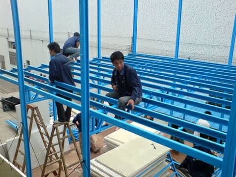 板房一字梁与檩条连接图