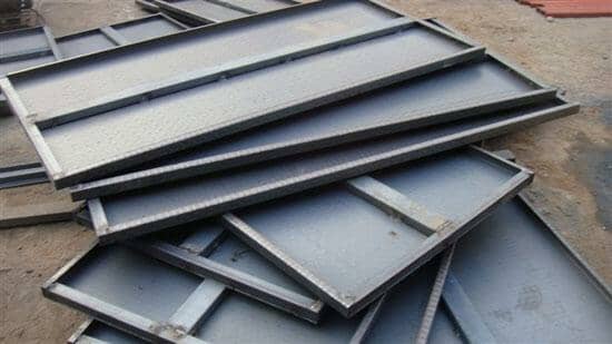 黑色活动房走廊板图