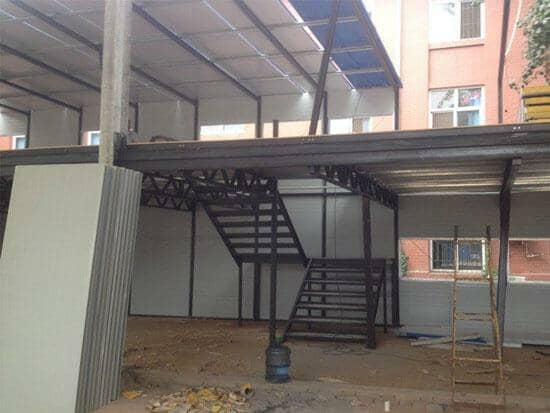 二层转弯式活动房楼梯图