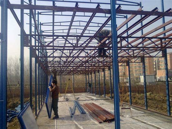 二层雅致活动板房钢骨架安装图