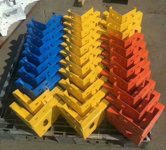 蓝黄橙色吊角件图