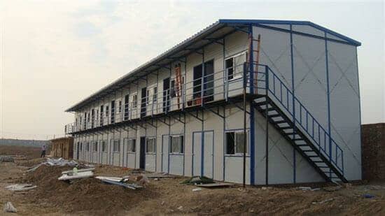 直通式活动房楼梯安装完毕图