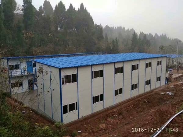 彩钢活动房房屋的圆梦者