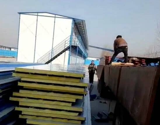 供应给灾区的活动房质量还应该要得到提高