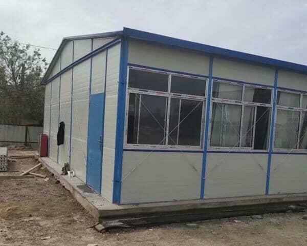 活动房用于养殖厂