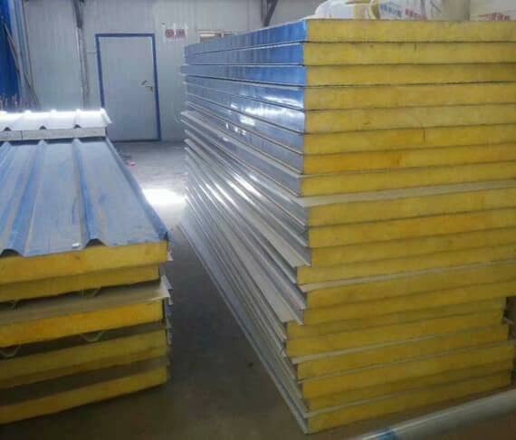岩棉彩钢夹芯板