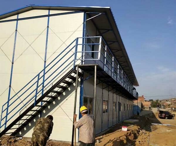 活动板房搭建希望小学