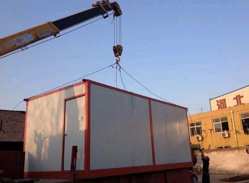 集装箱活动房装车图