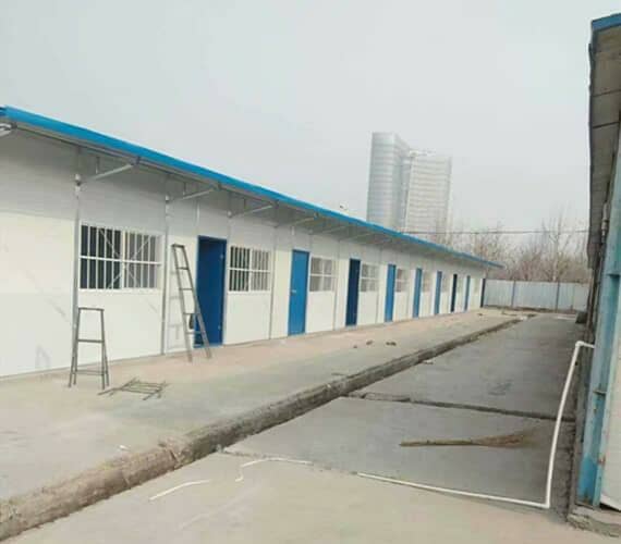 小鸡仔的新家-活动房