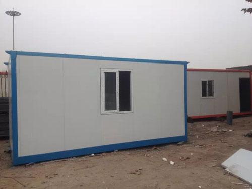 彩钢板集装箱活动房图