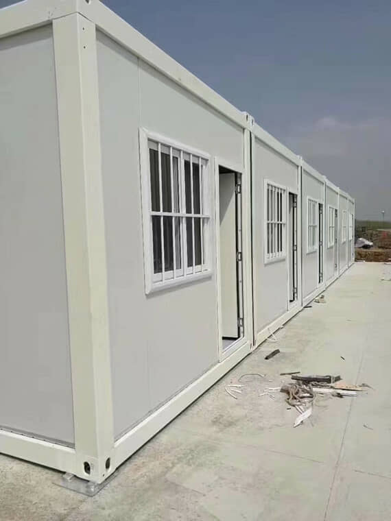 打包箱房正面图