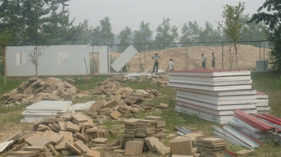 屋顶红色瓦楞彩钢板图