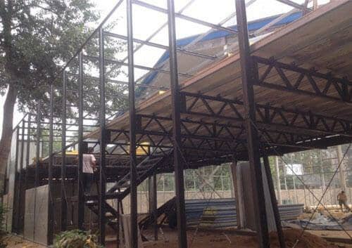 安装楼面木地板