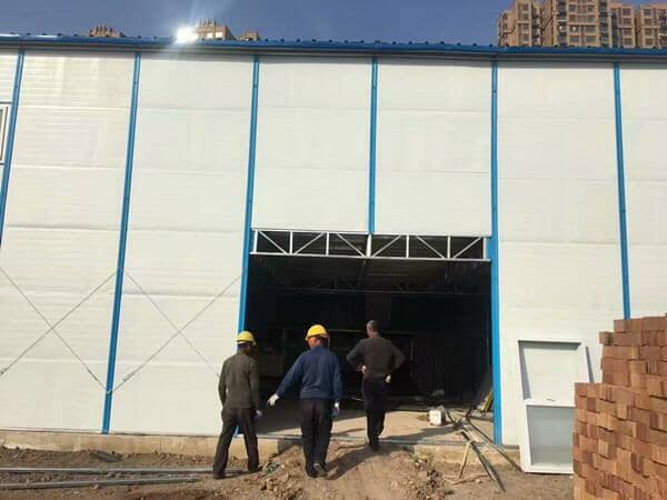 在房顶加一层活动板房可以吗