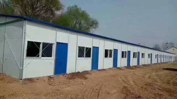 养蜂人也住上永诚活动房