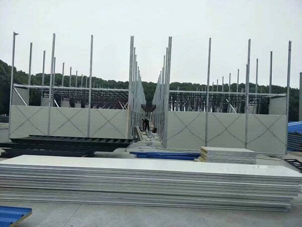 活动板房验收过程要“一看二视”