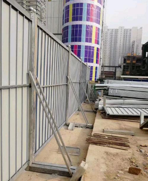 市政彩钢板组合围墙图