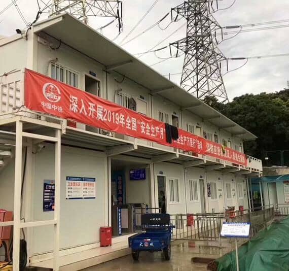 集装箱别墅让你体会闲云野鹤的生活