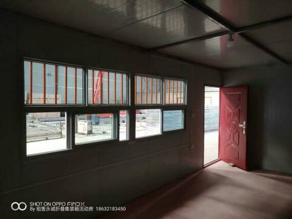 集装箱活动房小卖部室内图